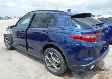 2018 Alfa Romeo Stelvio Ti Sport Awd z USA, uszkodzony, nr VIN ZASFAKNN1J7B66986
